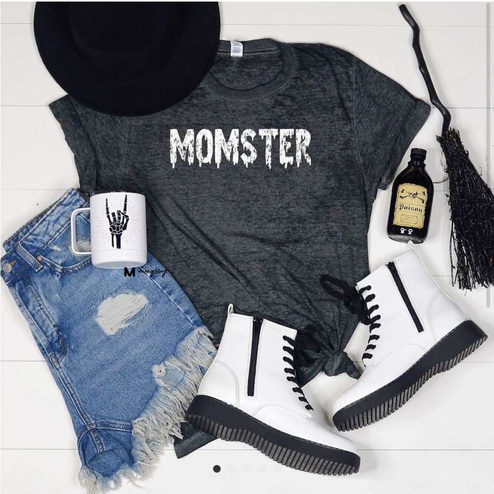 Momster graphic T-shirt